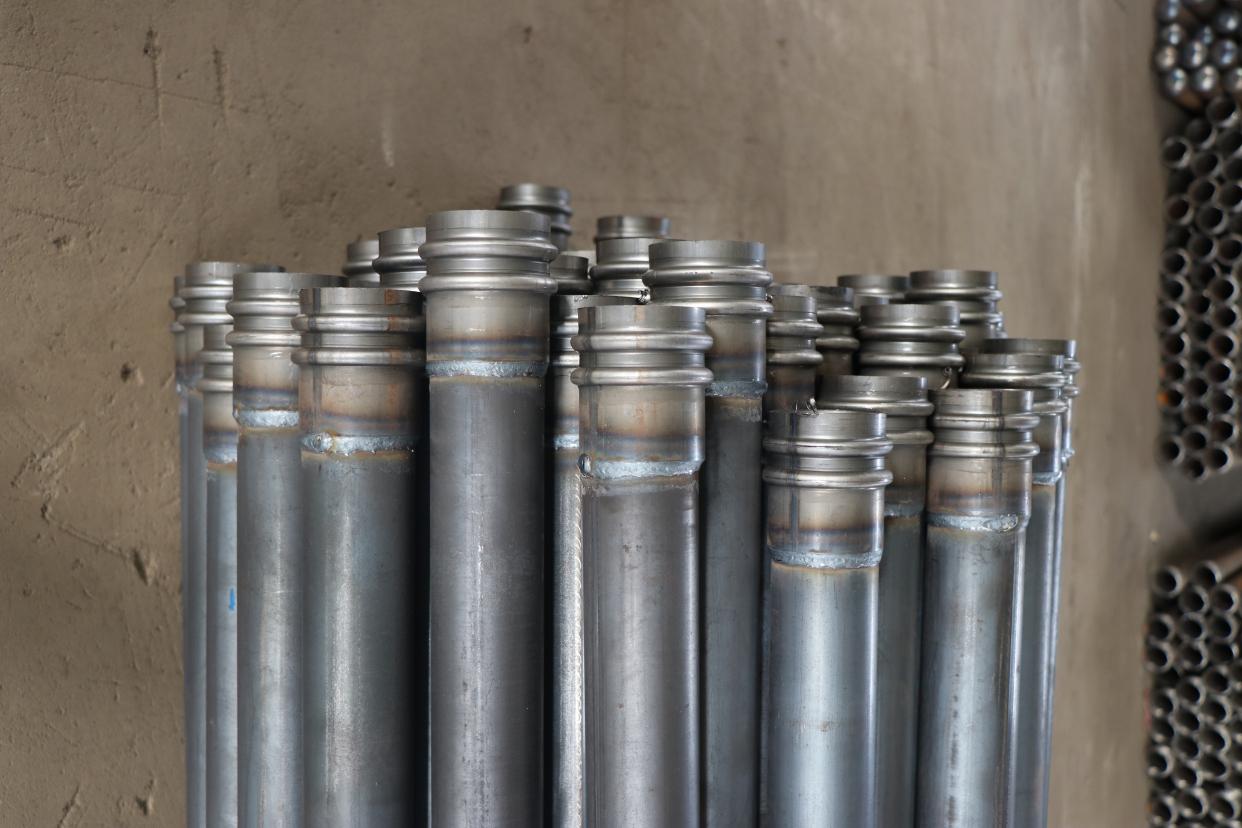  套筒式声测管与钳压式的场景适配差异